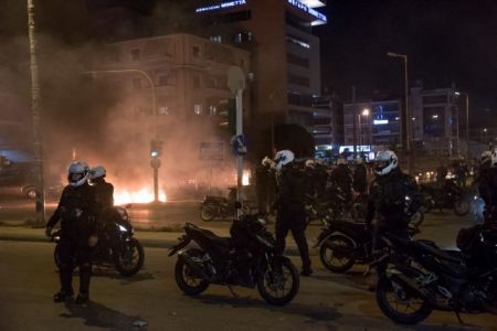 Δημοσκόπηση : Τι εικόνα έχουν οι πολίτες για την Αστυνομία μετά τα επεισόδια στη Νέα Σμύρνη