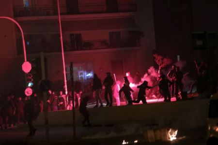 Νέα Σμύρνη: Προφυλακιστέος ο 23χρονος για απόπειρα ανθρωποκτονίας αστυνομικού