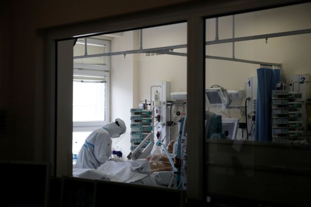 Κορωνοϊός : Ξεπέρασαν κάθε ρεκόρ οι εισαγωγές στα νοσοκομεία της Αττικής | tovima.gr