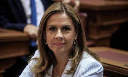 Ράπτη : Υγειονομική βόμβα τα κορωνοπάρτι – Έρχεται δύσκολη εβδομάδα