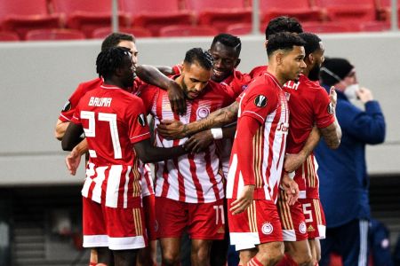 Ολυμπιακός : Οι Ερυθρόλευκοι πάνε στο Λονδίνο για το… θαύμα, την απόλυτη ανατροπή