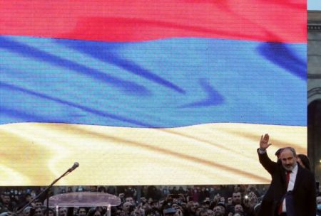 Αρμενία : Προκηρύχτηκαν πρόωρες εκλογές για τις 20 Ιουνίου