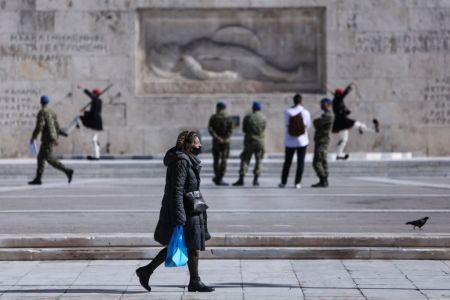 Ιωαννίδης στο MEGA: Το lockdown αυξάνει τα κρούσματα – «Ναι» σε άνοιγμα εστίασης και σχολείων