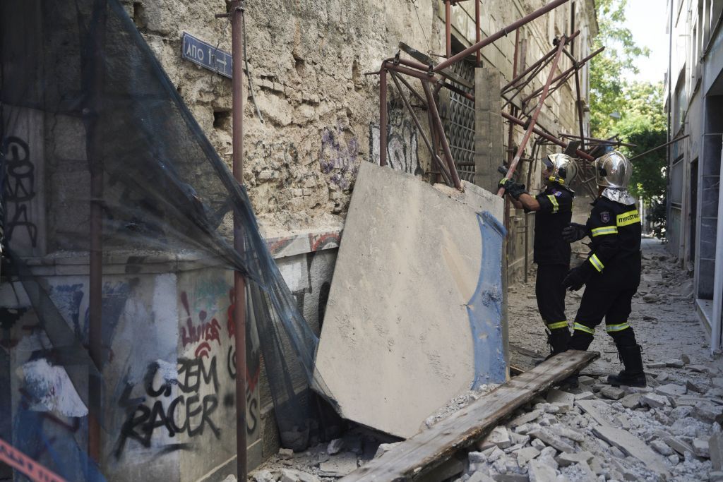 Τροπολογίες για να ξεμπλοκάρουν οι πολεοδομικοί σχεδιασμοί των δήμων