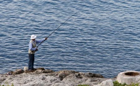Lockdown : Πού και πώς επιτρέπεται το ψάρεμα