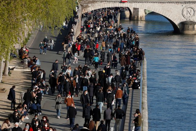Γαλλία : Ρεκόρ διασωλωνημένων – 35.000 νέα κρούσματα και 185 θάνατοι