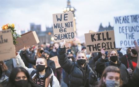 Η δολοφονία που πυροδοτεί ένα νέο κίνημα