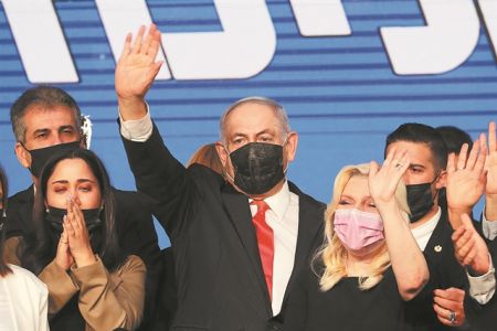 Οι κάλπες δεν έλυσαν το πολιτικό αδιέδοξο στο Ισραήλ