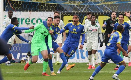 Αστέρας Τρίπολης – Παναθηναϊκός 2-2 : Ο γκολκίπερ Παπαδόπουλος χάρισε βαθμό με γκολ στο 97′