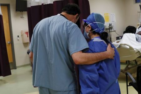Κορωνοϊός : Στο παρά 5΄ της επίταξης ιδιωτών γιατρών – Μόλις 61 ανταποκρίθηκαν στο κάλεσμα του ΕΣΥ- Έκτακτη σύσκεψη ΙΣΑ αύριο