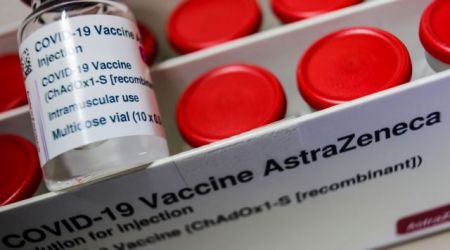 Εμβόλιο : Αμφισβητούνται τα αποτελέσματα της κλινικής δοκιμής της AstraZeneca