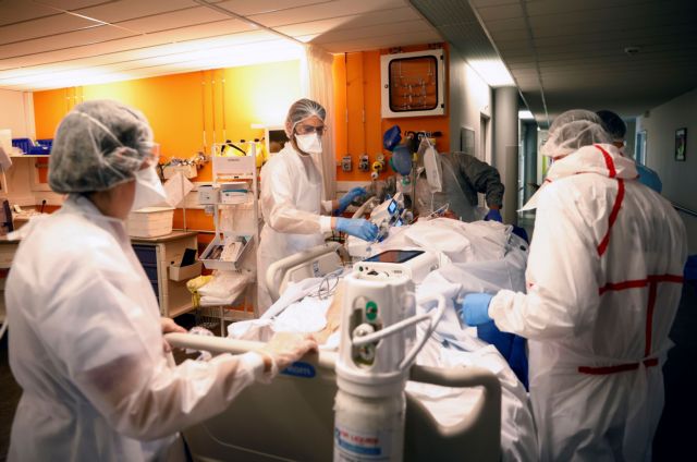Γαλλία : Ρεκόρ για φέτος ο αριθμός των νοσηλευόμενων στις ΜΕΘ