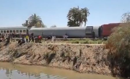 Σύγκρουση τρένων στην Αίγυπτο – Στους 32 οι νεκροί