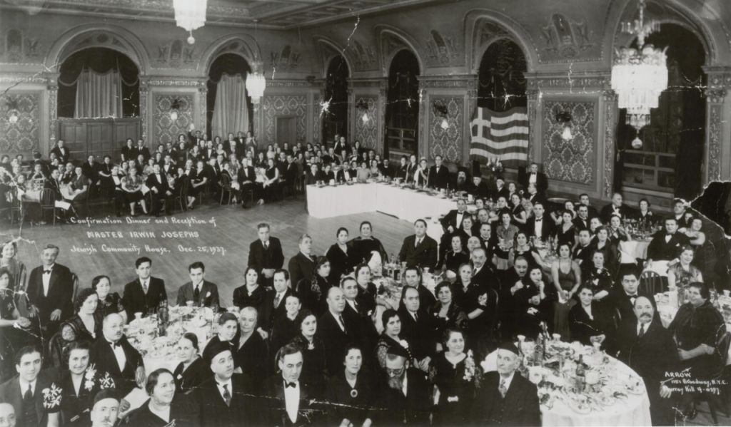 Ελληνες, Εβραίοι και Αμερικανοί