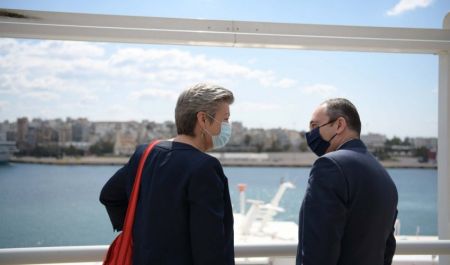 Πλακιωτάκης: Όχι υποδείξεις για τα ανθρώπινα δικαιώματα από χώρες που συστηματικά τα παραβιάζουν