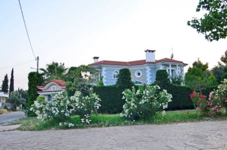 Ακίνητα : Οι ιδιοκτήτες τρέχουν να προλάβουν τις νέες αντικειμενικές