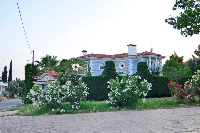 Ακίνητα : Οι ιδιοκτήτες τρέχουν να προλάβουν τις νέες αντικειμενικές