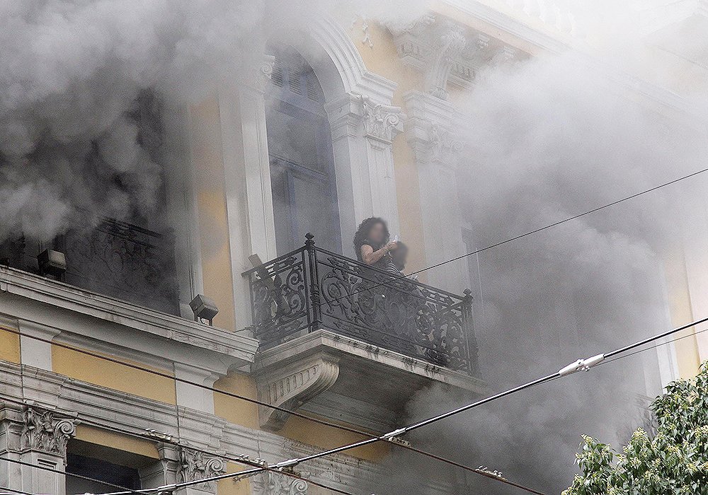 Αποκάλυψη : Τέσσερις νέοι ύποπτοι για τον εμπρησμό της Marfin πριν από δεκα χρόνια