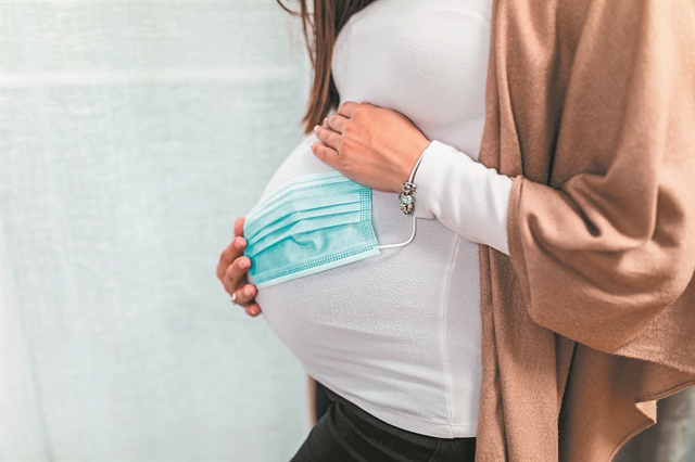 Πόσο κινδυνεύουν οι έγκυοι και τα μωρά