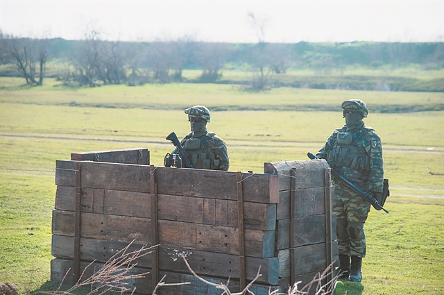Κινητικότητα στον Εβρο : Τουρκικό drone κάνει βόλτες κοντά στα σύνορα
