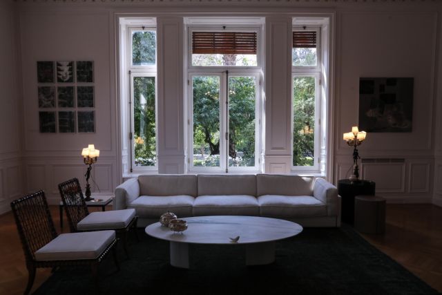 Αέρας ανανέωσης στο… Μαξίμου