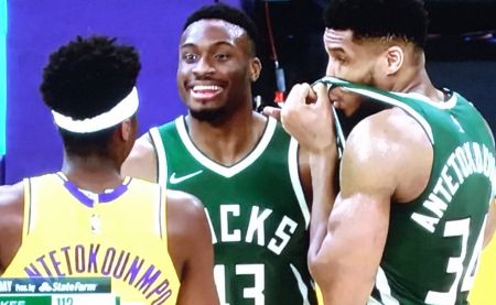 NBA : Αφοί Αντετοκούνμπο… επί τρία στο παρκέ