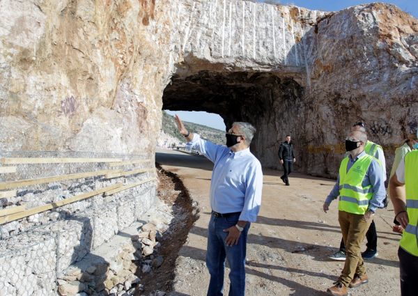 Περιφέρεια Αττικής : Κυκλοφοριακές παρεμβάσεις από Δευτέρα στον άξονα Βάρκιζας – Σουνίου
