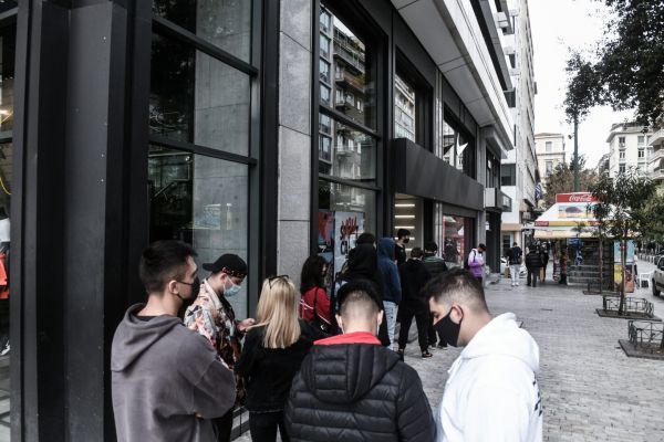 Λιανεμπόριο : Οι φόβοι των ειδικών και η πρώτη μέρα