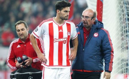 Ο Μποτία είναι στην Ελλάδα και χειρουργήθηκε από τον Θέο