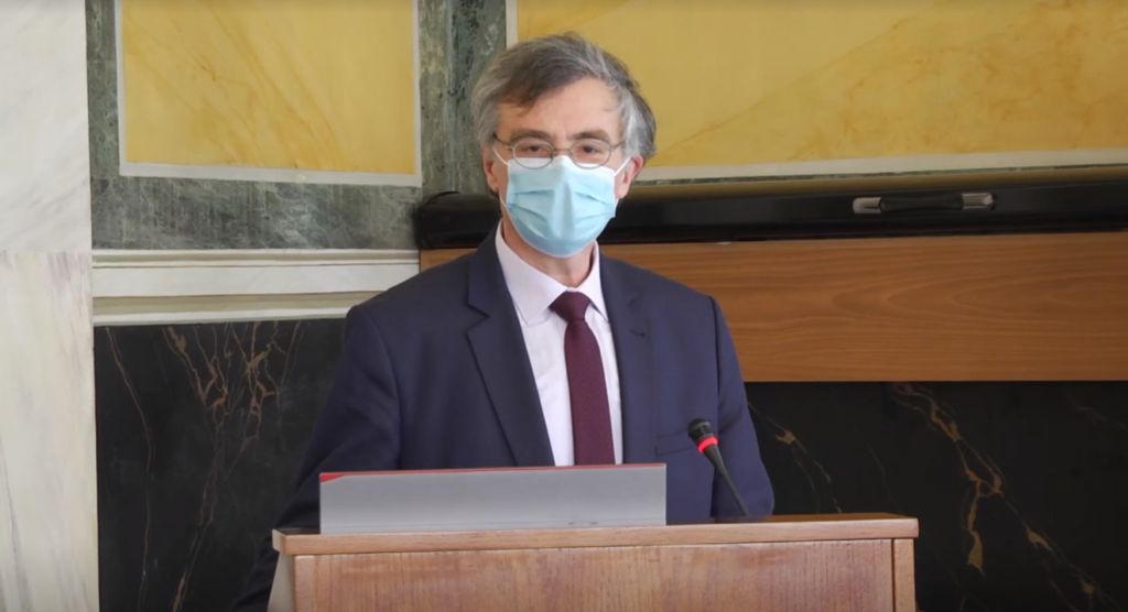 Τσιόδρας : Εφαρμογή μέτρων μέχρι να ολοκληρωθούν οι εμβολιασμοί  – Το 10% των Ελλήνων έχει «κολλήσει»