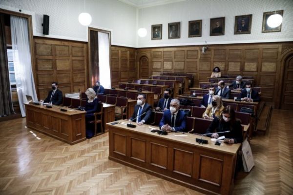 Νίκος Παππάς : Εξελέγη το προεδρείο της Προανακριτικής – Την Πέμπτη καταθέτουν οι πρώτοι μάρτυρες | tovima.gr