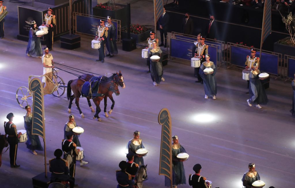 Η χρυσή παρέλαση των Φαραώ