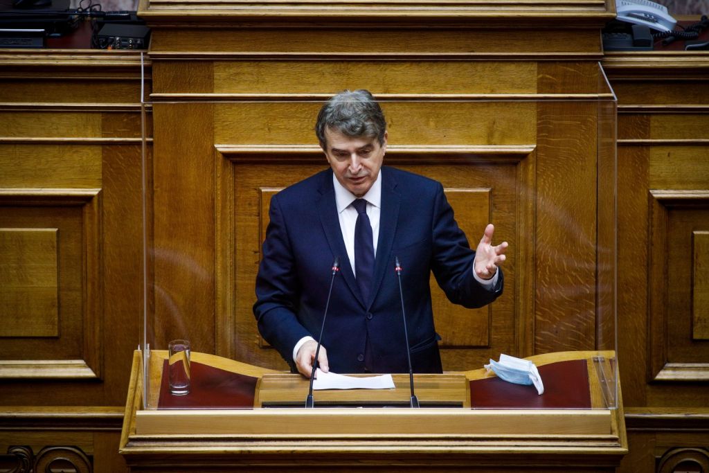 Χρυσοχοΐδης : Τι απαντά για την αστυνομική προστασία του Φουρθιώτη