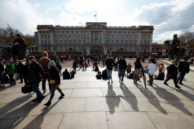 Βρετανία : Πάνω από 32 εκατ. έκαναν την πρώτη δόση του εμβολίου