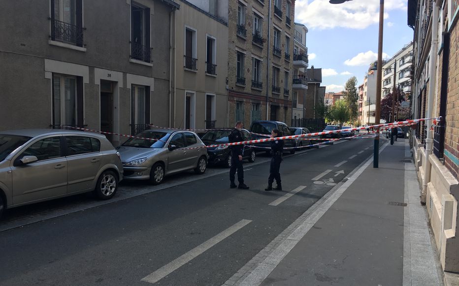 Παρίσι : 10χρονο κορίτσι τραυματίστηκε σοβαρά από πυροβολισμούς