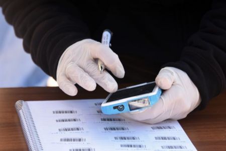 Ποιοι υπάλληλοι του Δημοσίου θα κάνουν self test – Πώς θα δηλώνουν το αποτέλεσμα