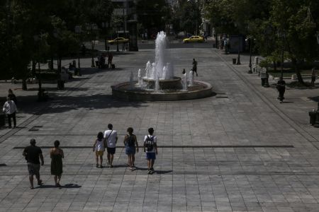 Κορωνοϊός : 1.383 κρούσματα στην Αττική