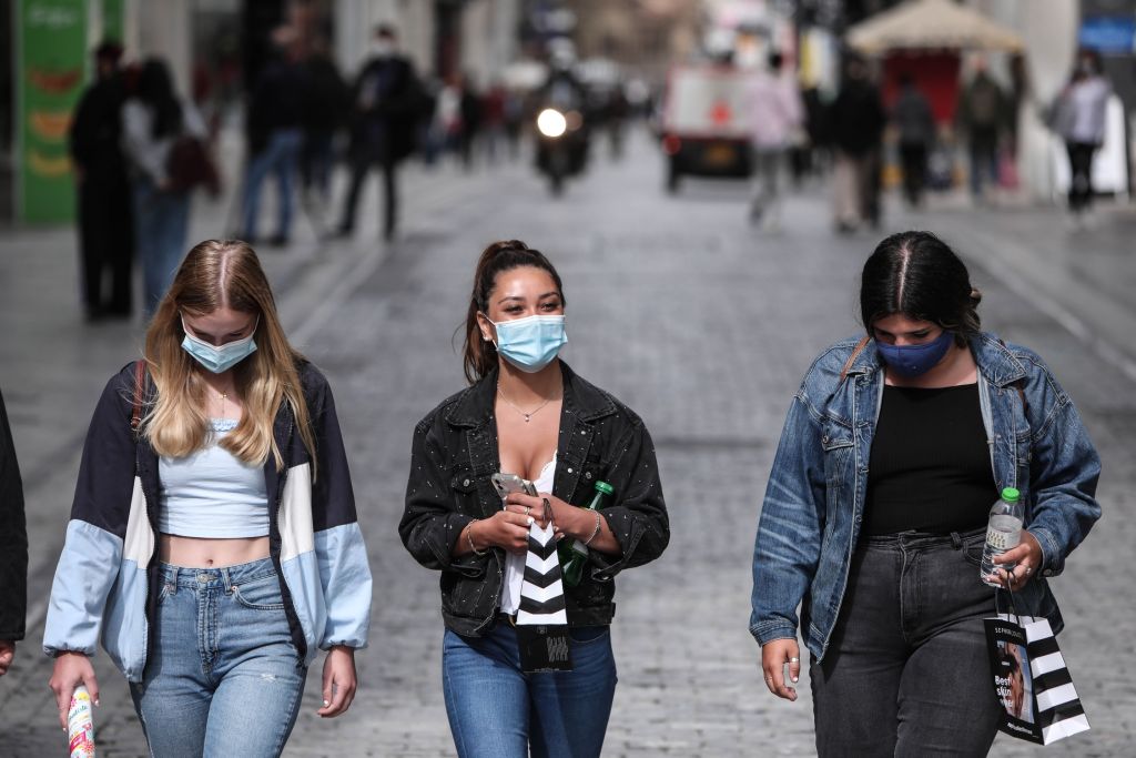 Πότε έρχεται το τέλος της υγειονομικής κρίσης