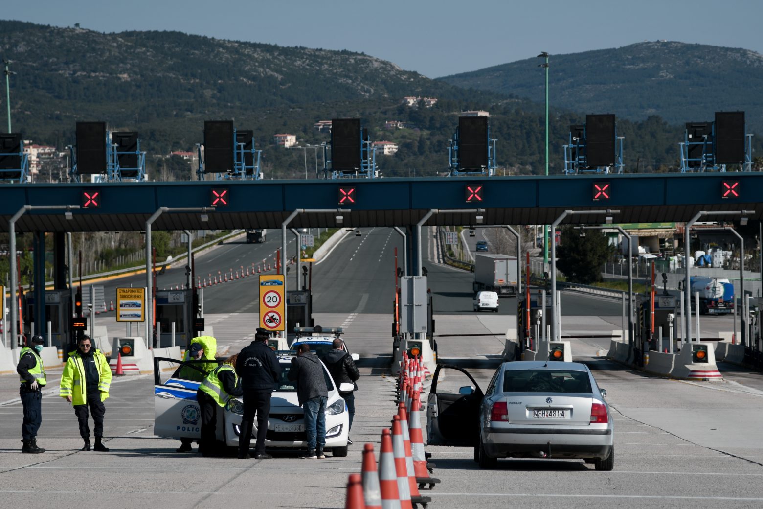 Lockdown : Το «Πάσχα στο χωριό» διχάζει τους ειδικούς