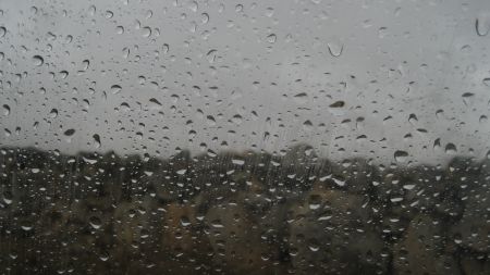 Καιρός : Άστατος την Πέμπτη – Σε ποιες περιοχές θα βρέξει