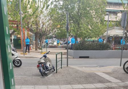 Πλατεία Βαρνάβα : Αστυνομικές δυνάμεις για την τήρηση των μέτρων κατά του κορωνοϊού