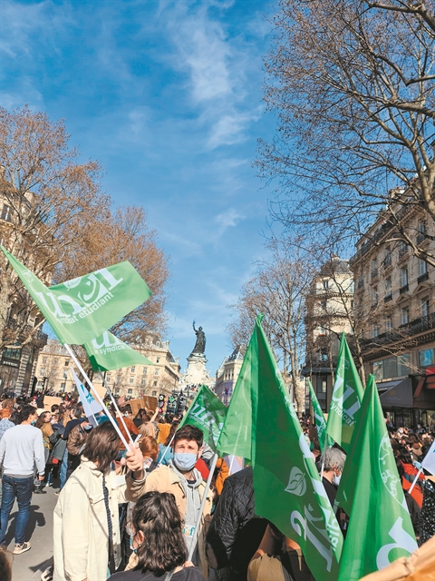 Γαλλία χαμένη στη μετάφραση της… laicite΄