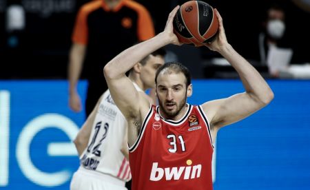 Ολυμπιακός : Ο Κουφός διέψευσε τις φήμες ότι θα φύγει