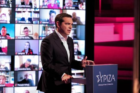 ΣΥΡΙΖΑ: Στο στόχαστρο ο Μητσοτάκης – Πρόταση να ανοίξει η εστίαση σε εξωτερικούς χώρους με αυστηρά υγειονομικά πρωτόκολλα