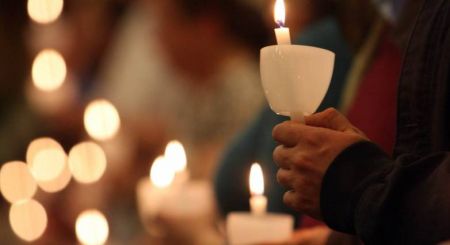 Πάσχα : Ανάσταση στις 21:00 στο προαύλιο των εκκλησιών – Τι αποφάσισε η Ιερά Σύνοδος