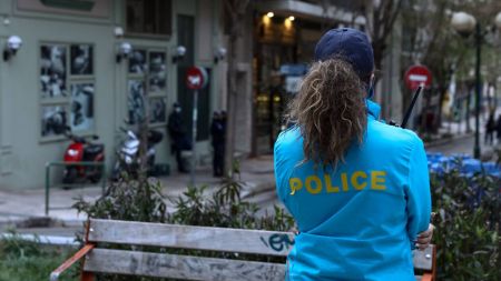 Περιστέρι : Αστυνομική επιχείρηση στην Βεάκη για αποτροπή κορωνοπάρτι