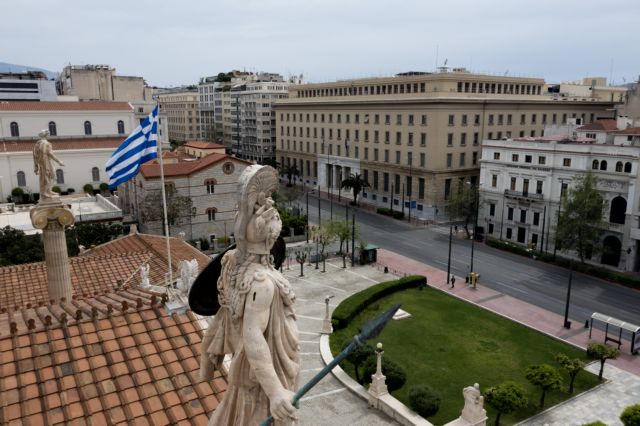 Lockdown : Τα νέα μέτρα για το Πάσχα – Πότε και πώς ανοίγουν εστίαση, σχολεία, τουρισμός