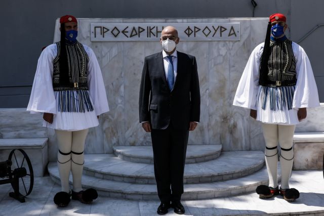 Δένδιας για Κυπριακό και άτυπη πενταμερή: Αύριο είναι μία δύσκολη ημέρα, πάμε για το καλύτερο