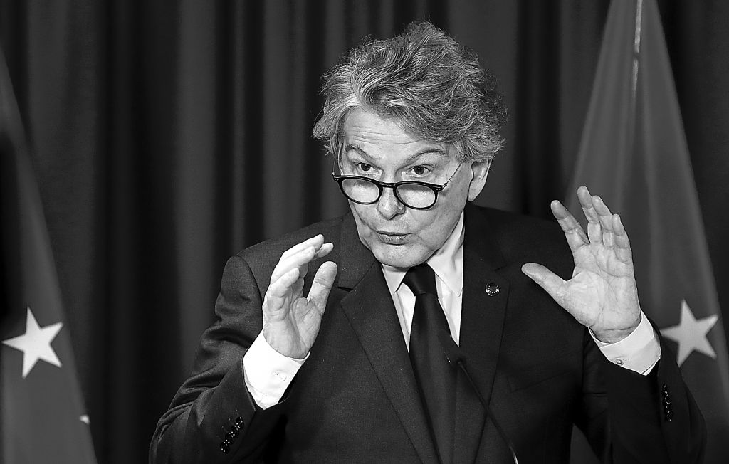 Τιερί Μπρετόν αποκλειστικά στο ΒΗΜΑ: Στόχος η συλλογική ανοσία μέσα Ιουλίου