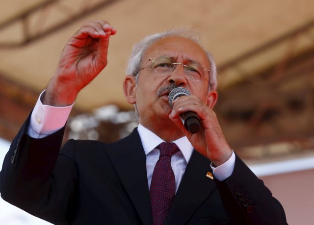 Τουρκία: Πυρά αντιπολίτευσης σε Ερντογάν – «Αντί λιοντάρι, γάτα στον Μπάιντεν»